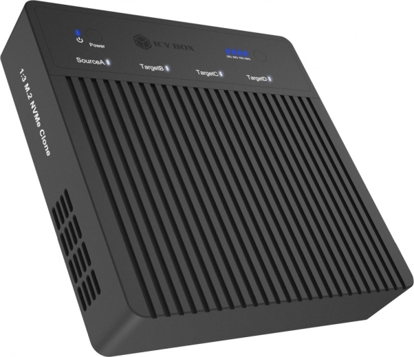 USB4 4-bay NVMe M.2 SSD duplicator with 1:3 cloning