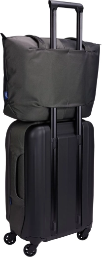 Easy travel with a wheeled suitcase