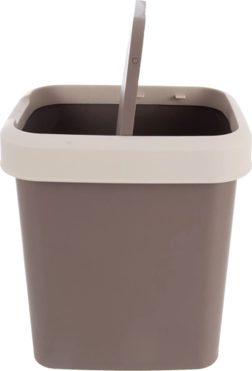 Atverčiamas dangtis patogiam ir švariam išmetimui