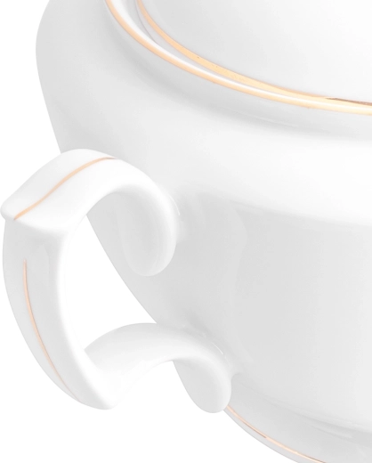 Plates, bowls, and cups in one style