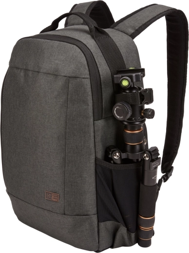 Side pockets for tripod and bottle and space for small items