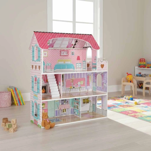 Trys aukštai ir penki kambariai begaliniam žaidimui