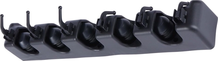 Six foldable hooks for accessories