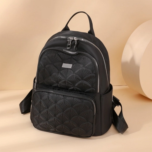 Timeless quilted design