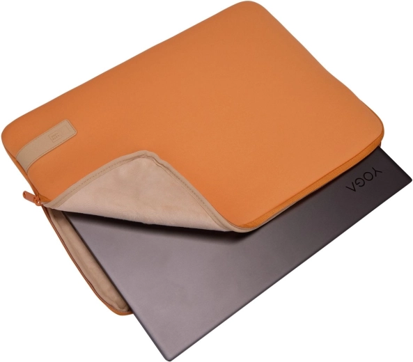 Asymmetrical zipper for comfortable use
