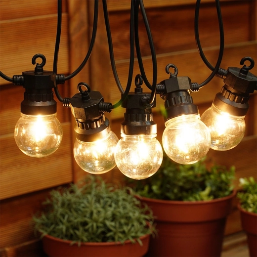 Warm ambient lighting for terraces and gardens