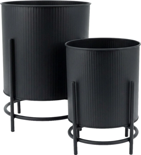 Durable metal and matte black finish