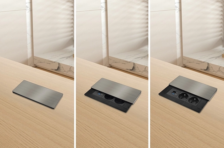 Sliding cover for a clean and protected workspace