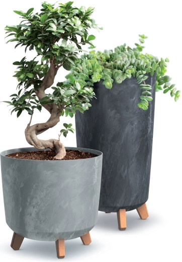 Stable legs with wood imitation