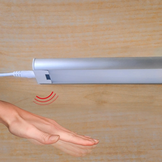 Touchless control via IR sensor