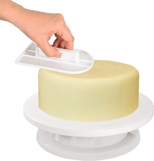 Sklandus lyginimas ant besisukančio padėklo