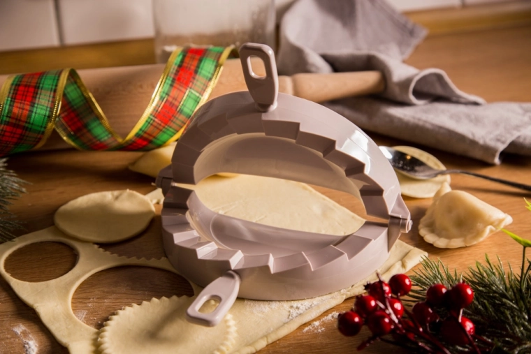 Ideal for homemade pierogi, ravioli, and dumplings