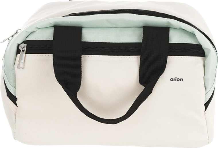 Comfortable carrying and organization