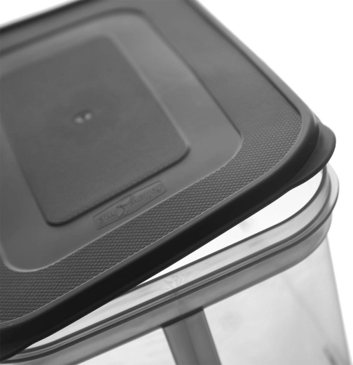 Airtight lid for longer freshness
