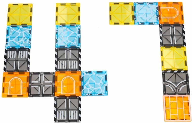 Magnetic pieces for easy assembly and 3D builds