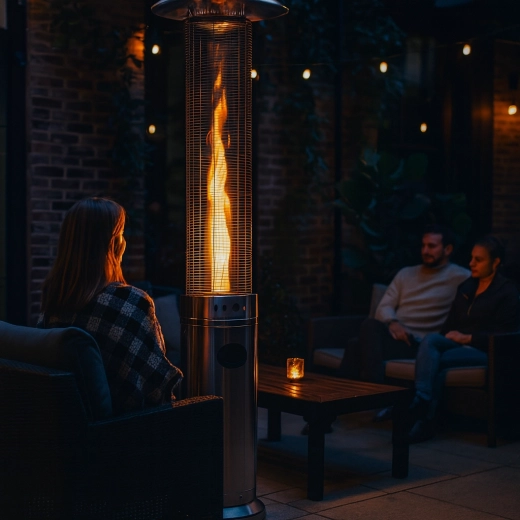 Powerful and efficient heat source