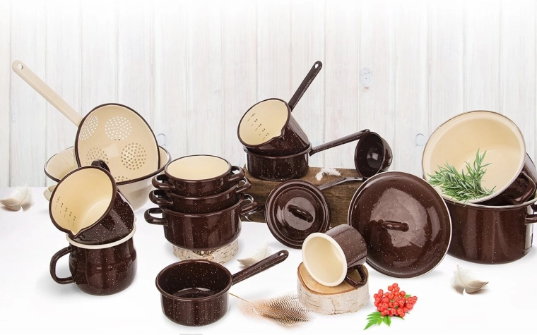 Elegant Brown finish