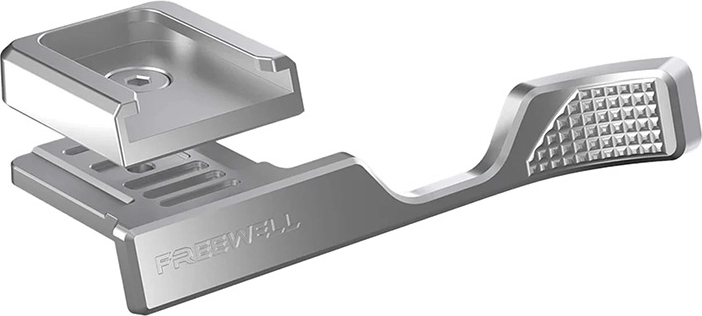 Thumb rest with cold shoe Freewell for Fujifilm X100VI, silver