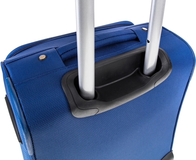 Telescopic handle with lock