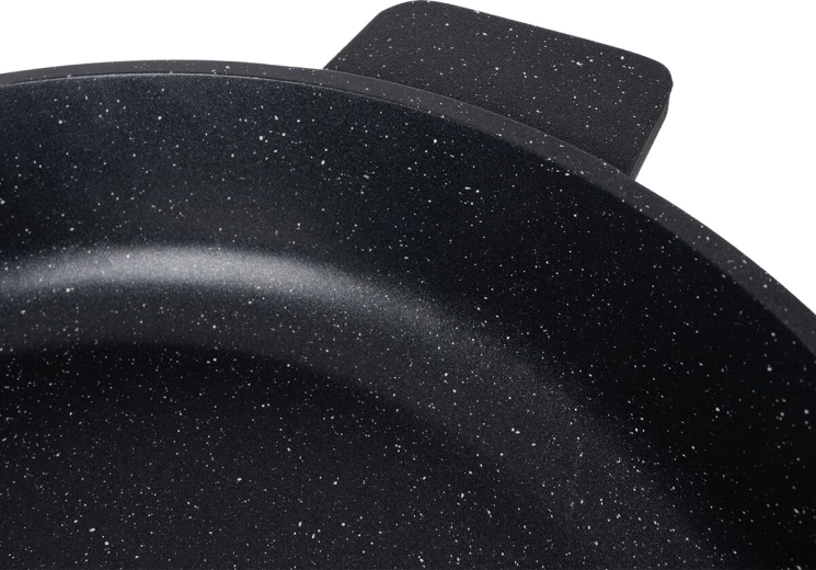 Speckled inner surface with a stone-like look