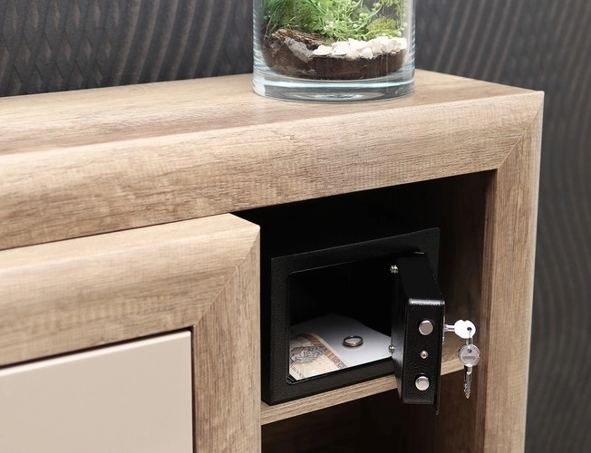 Option for secure mounting