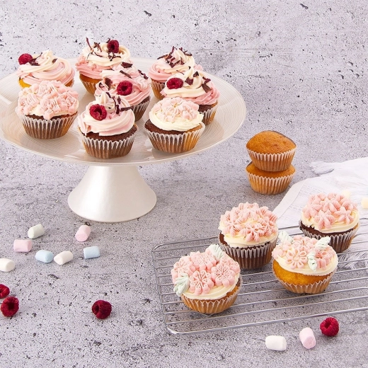 Profesionali cupcakes ir tortų išvaizda
