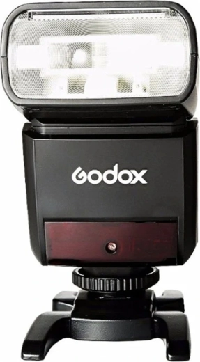 Swivel/tilt head and zoom for more natural light