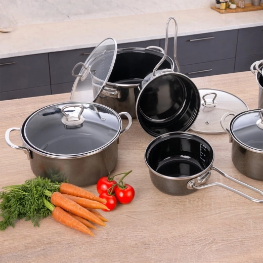 Ideal 2.5 l capacity for everyday cooking