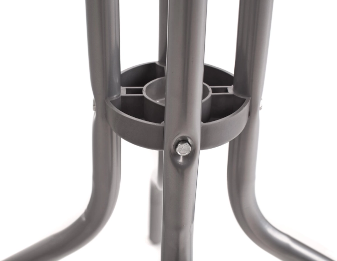 Tvirta ir stabili metalinė konstrukcija