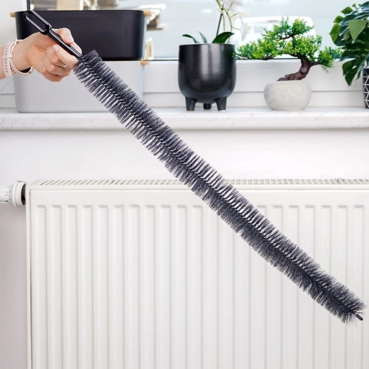 Long radiator brush