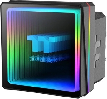 Square pump with infinity mirror effect