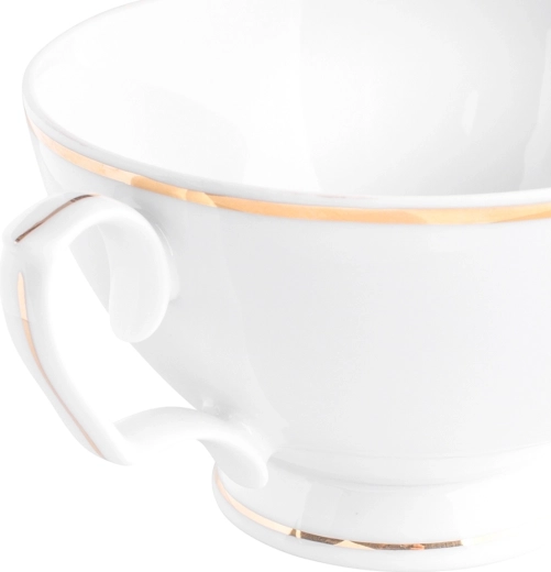 Elegant gold rim and pure white porcelain
