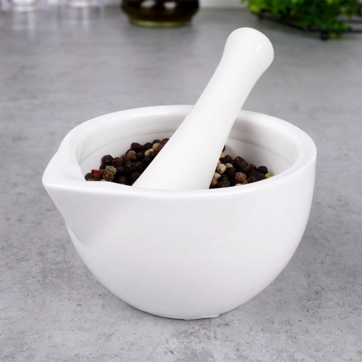 Švieži prieskoniai su maksimaliu aromatu