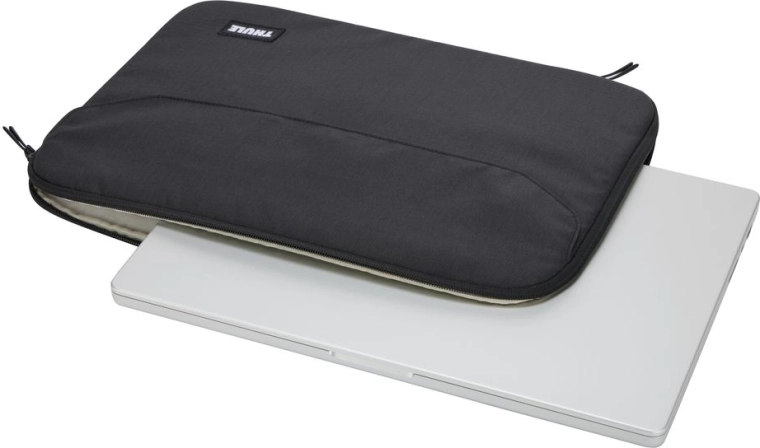 Precise fit for MacBook Pro 16"