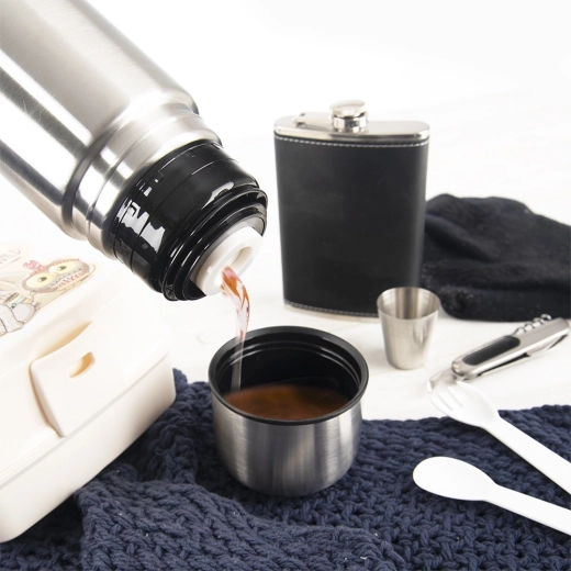 Lid as a practical cup