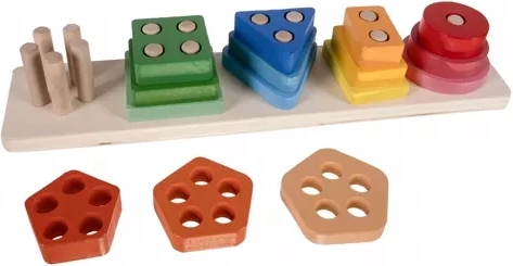 Teaches colors, shapes and focus