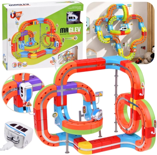 Magnetic construction set with train track (135 pieces)