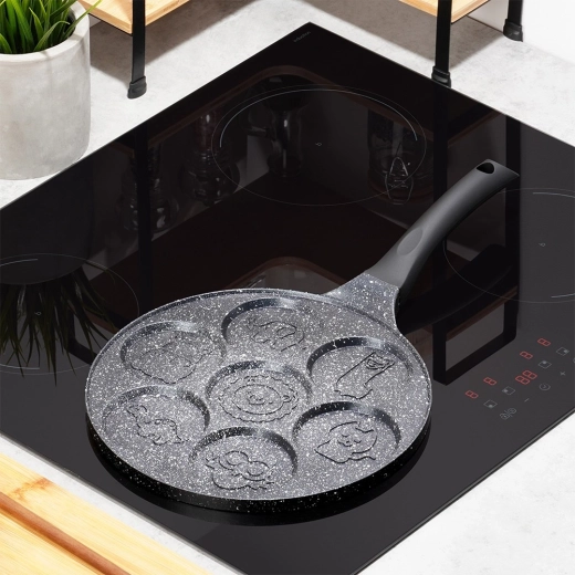 7 linksmos formos su gyvūnų reljefais