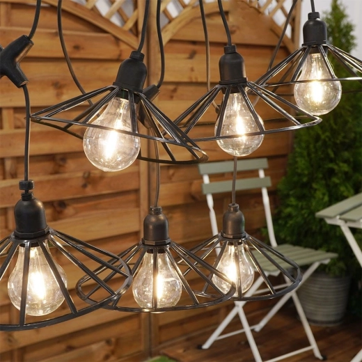 Outdoor-ready thanks to IP44