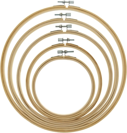 Embroidery hoops in several sizes for firm fabric tension