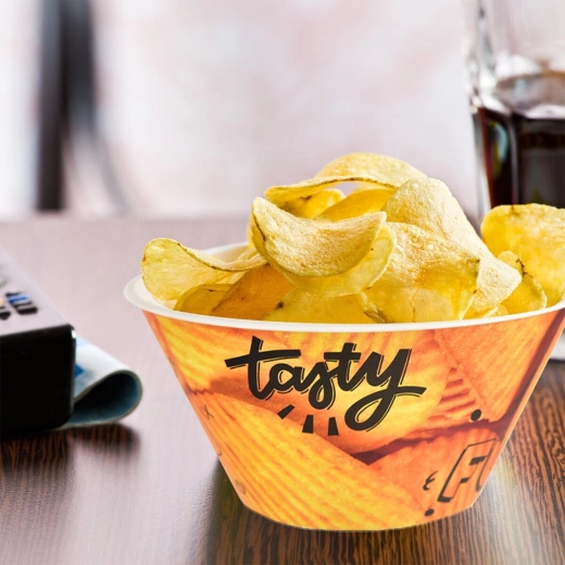 Convenient snack serving