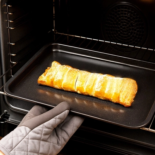 Idealu tiek saldiems, tiek sūriems kepiniams