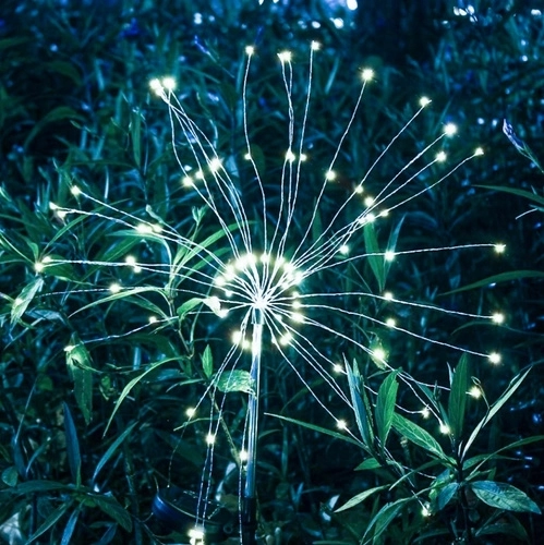 Kiaulpienės efektas – 150 LED kiekvienoje lempoje