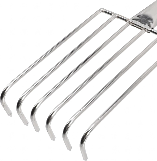 6 sturdy metal tines