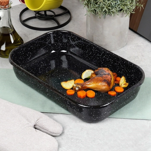 Durable enamel that’s easy to clean
