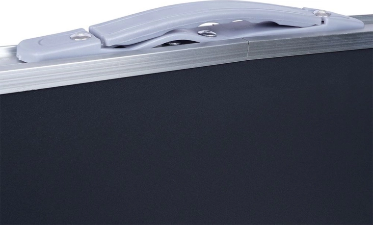 Lengvas nešiojimas ir kojų laikymas