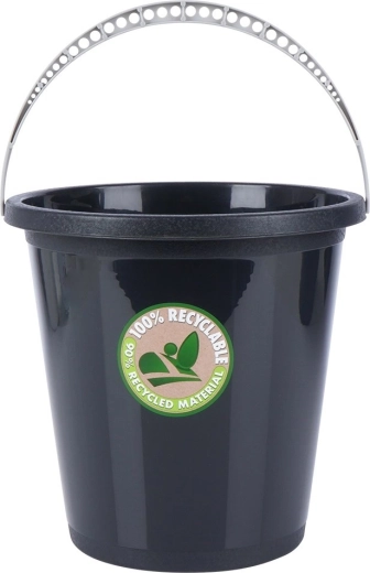 Tvari medžiaga iš perdirbto plastiko