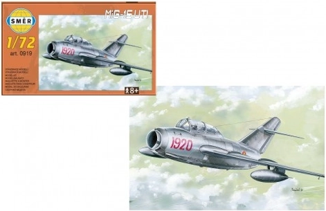 Plastikinis MiG-15 UTI lėktuvo modelis 1:72