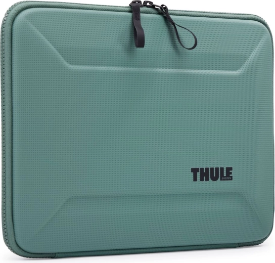 Thule Gauntlet 5 protective case for MacBook 14" – Hazy Green