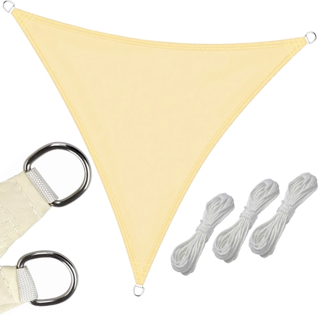 Vandeniui atspari sodo uždanga–markizė, trikampis 3 x 3 x 3 m – kreminė